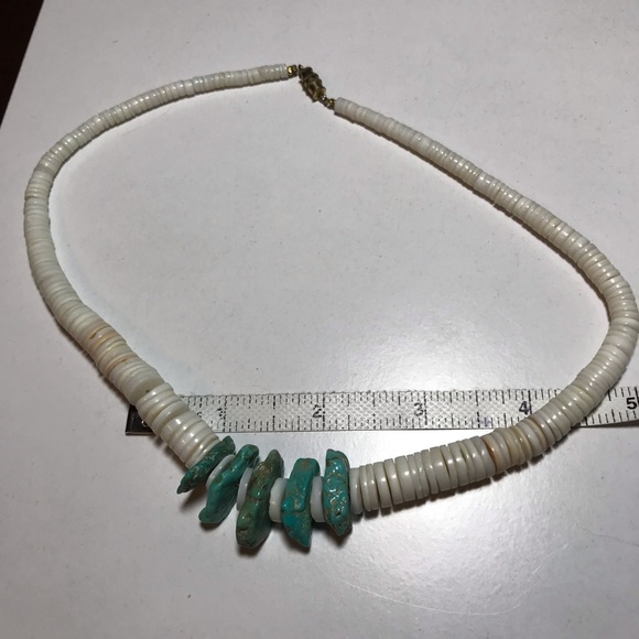 Classy Vintage Heishi Shell Polished Real Turquoise Stone Necklace 17”L - Picture 13 of 13
